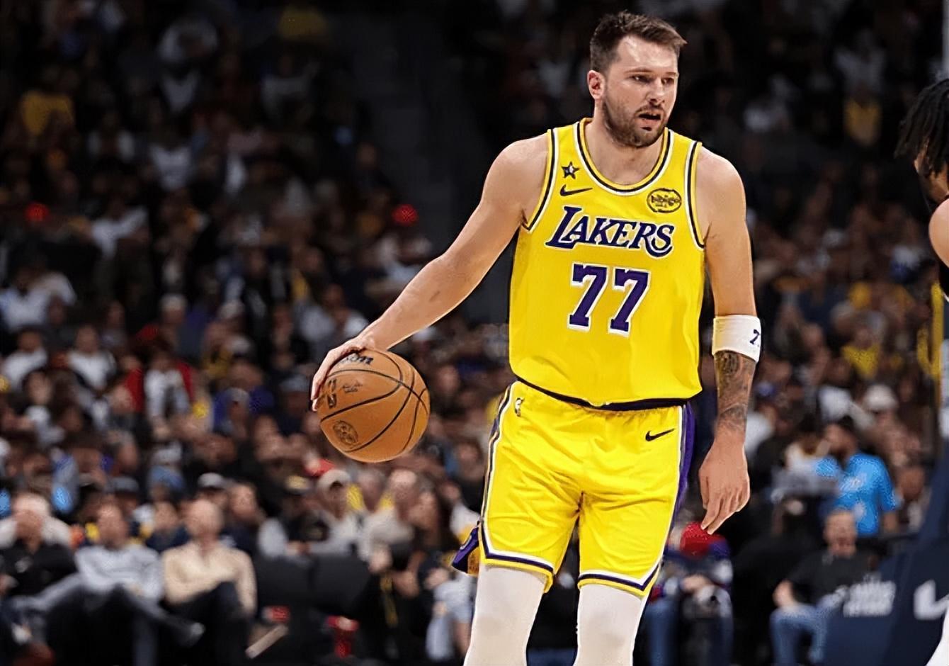 开云官网-湖人逆转掘金！东契奇轰38分，斯玛特统治关键球，詹姆斯带队起势